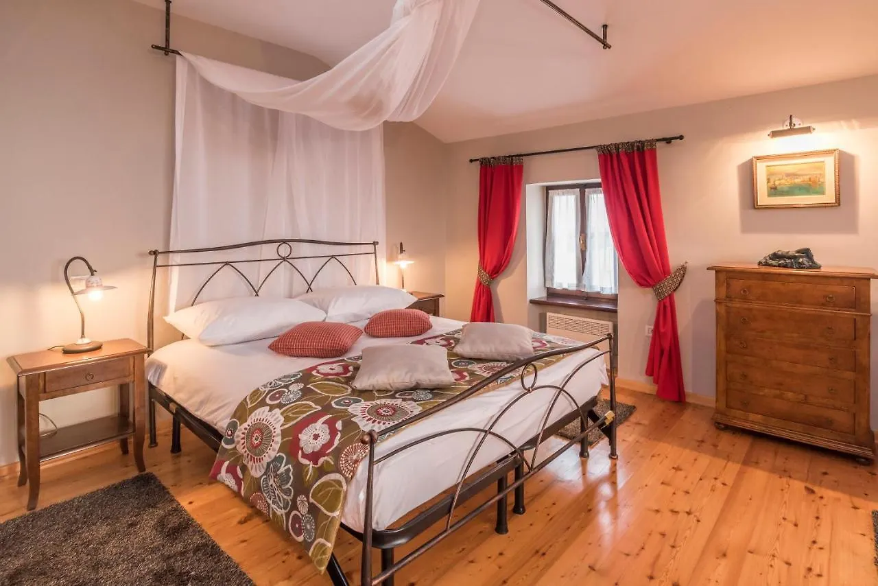 Villa Monte Vila Momjan