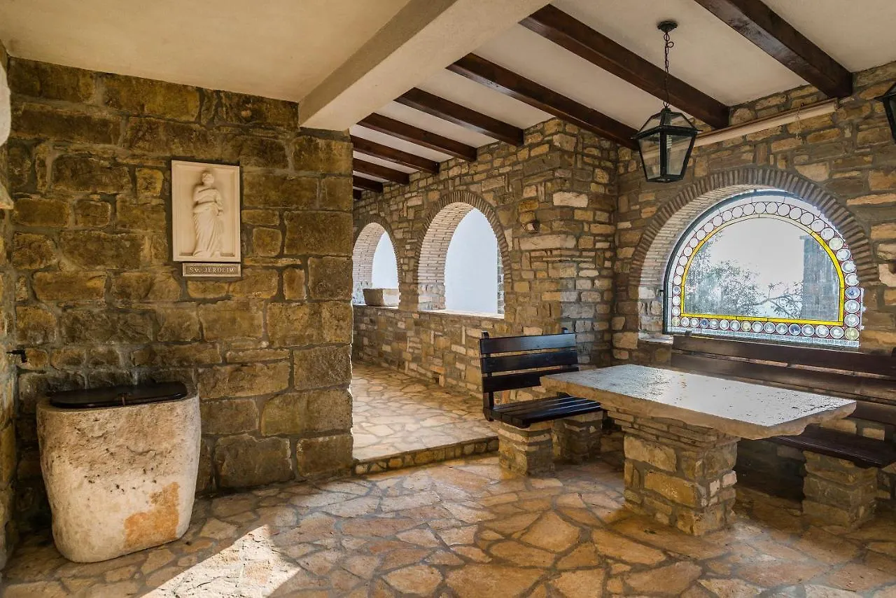 Monte Villa Momjan
